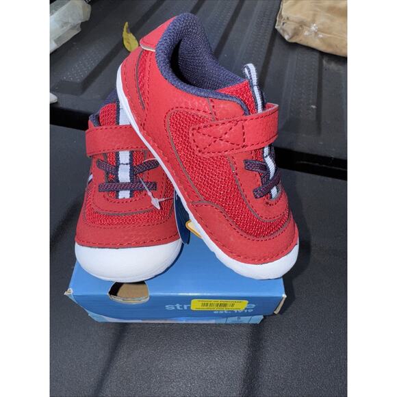 Stride Rite Sneakers Toddlers US 6 M Red Shoes BB038303 New In Box SM Apollo - Picture 2 of 7